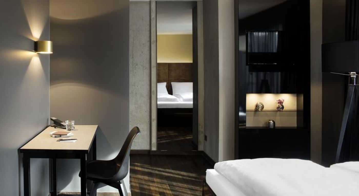 Hotel-Zoe-by-Amano-Group-Room-14