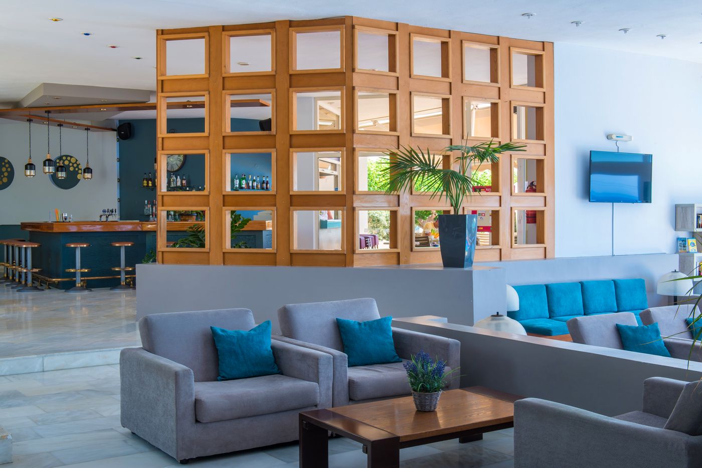 Scaleta-Beach---Adults-Only--16---Bar-25