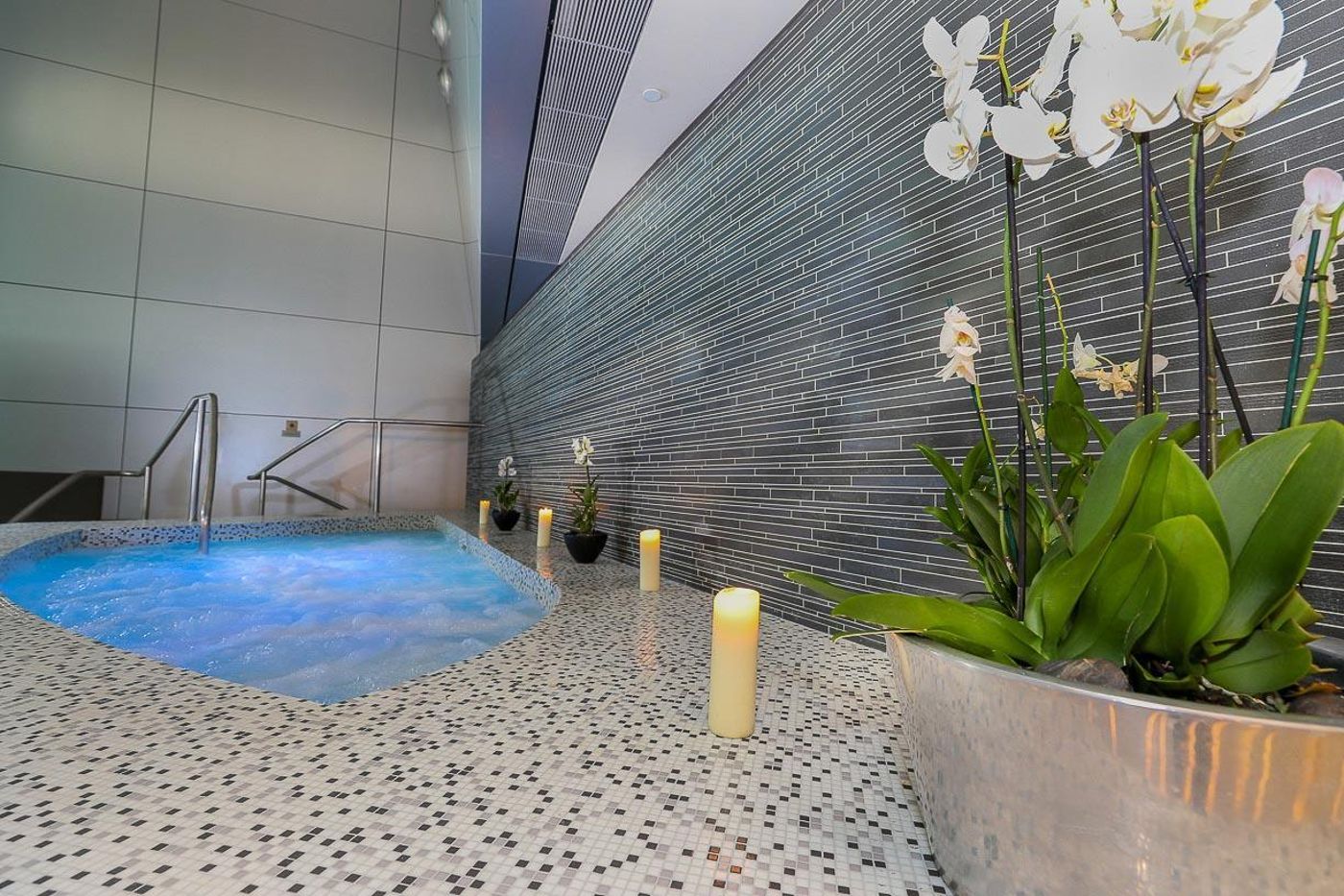 Oryx Airport  Hotel-Qatar-Doha-General view-1