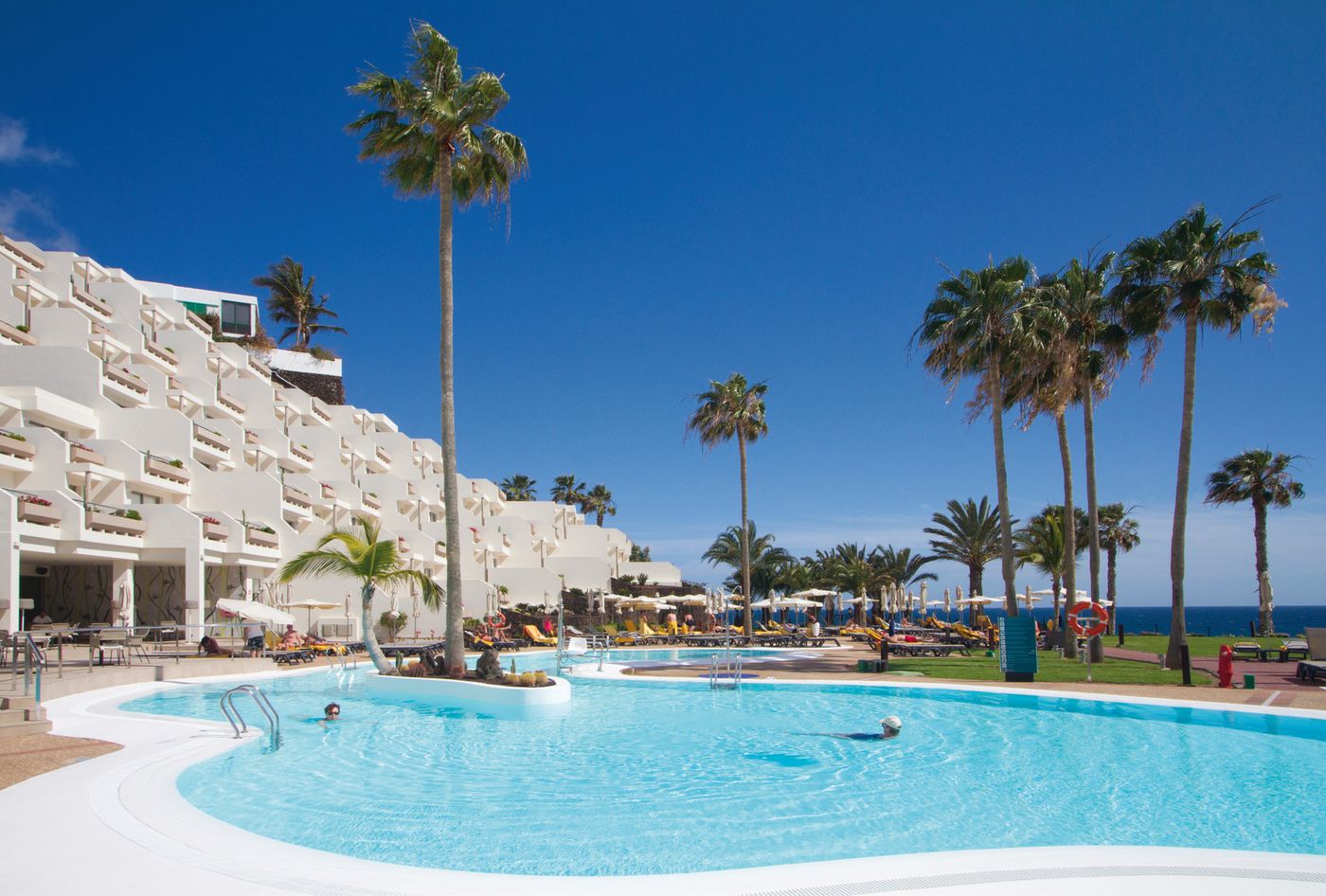 Sensimar-Calypso-Pool-1