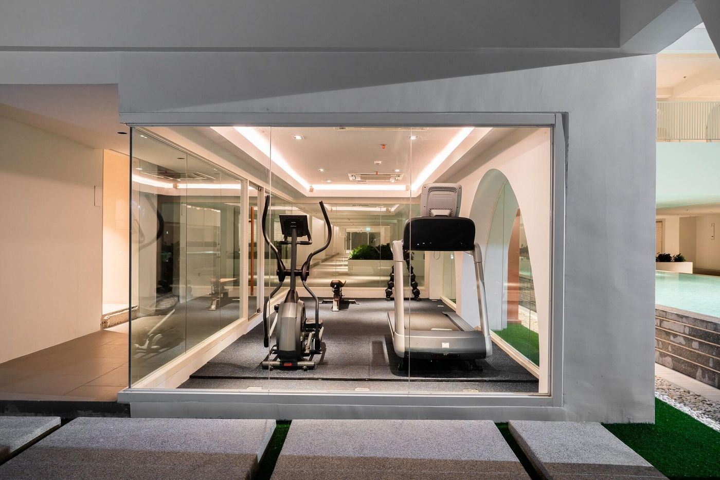 Away-Bangkok-Riverside-Kene-Sports-and-Entertainment-70