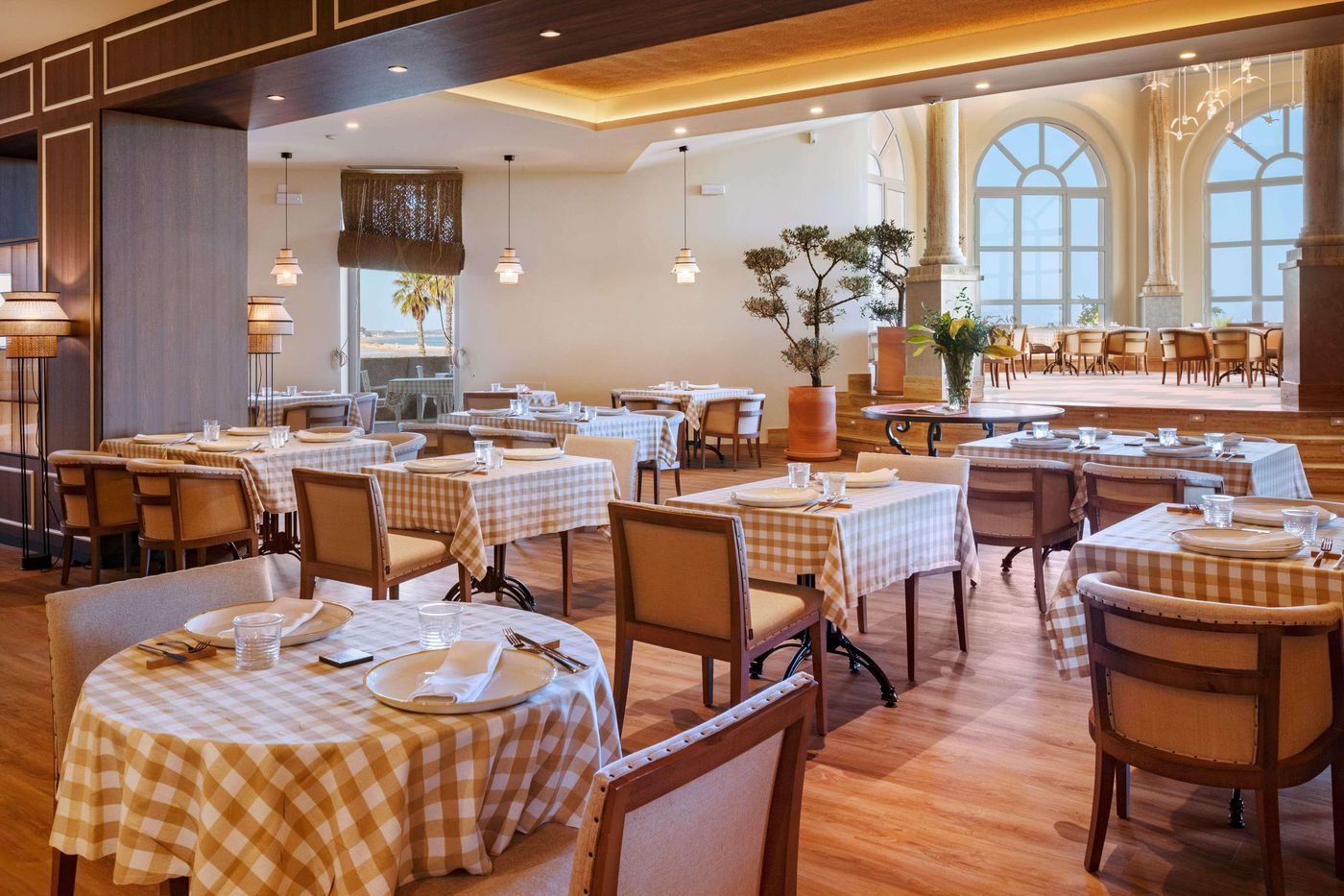 Melia-Atlantico-Isla-Canela-Restaurant-51