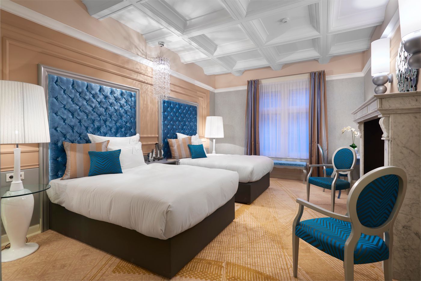 Aria-Hotel-Budapest-by-Library-Hotel-Collection-Room-18