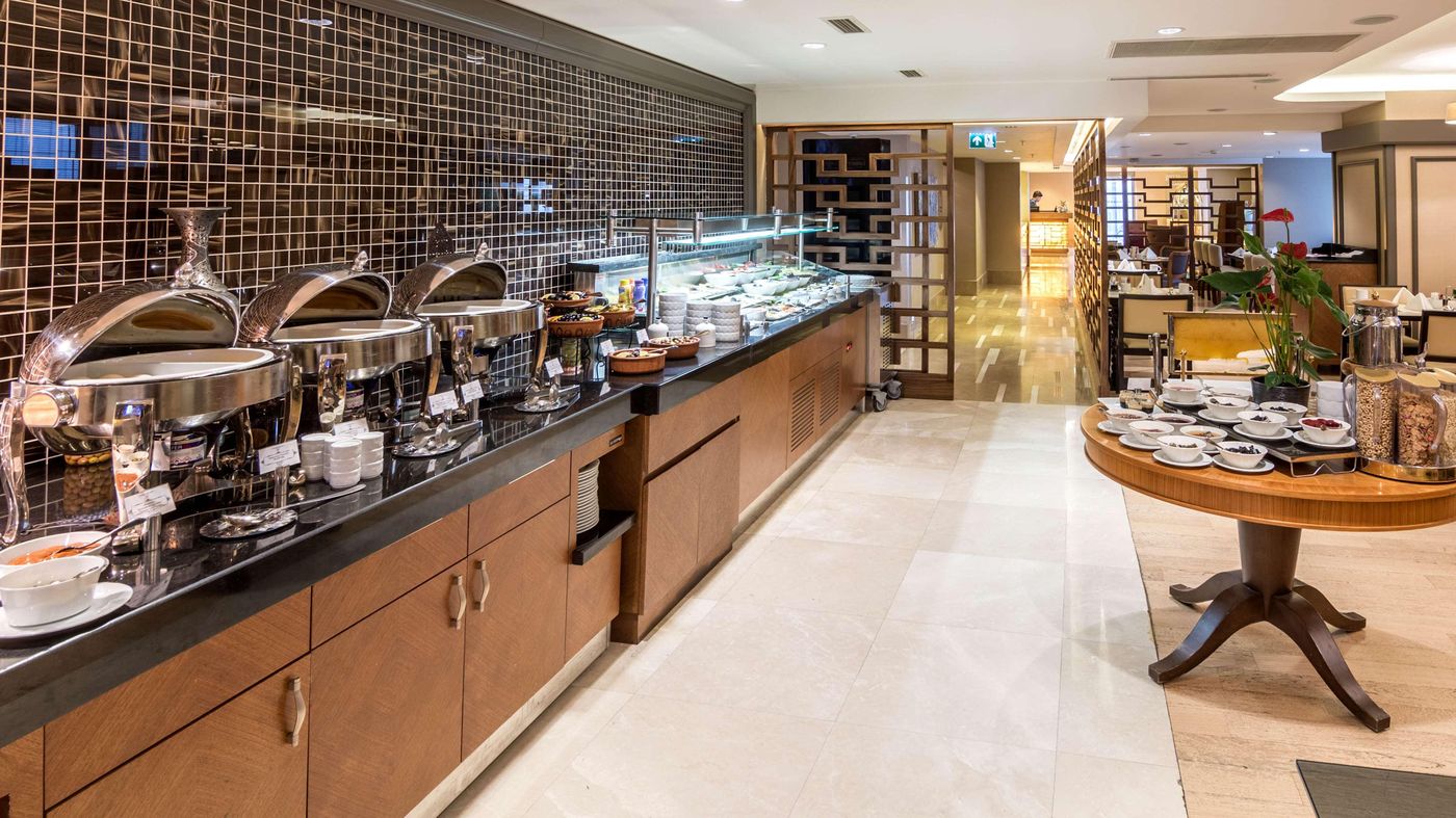 CVK-Park-Bosphorus-Hotel-Istanbul-Bar-67