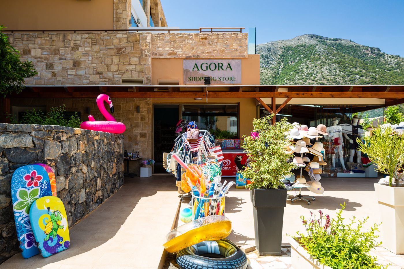 Filion-Suites-Resort---Spa-Terrace-20