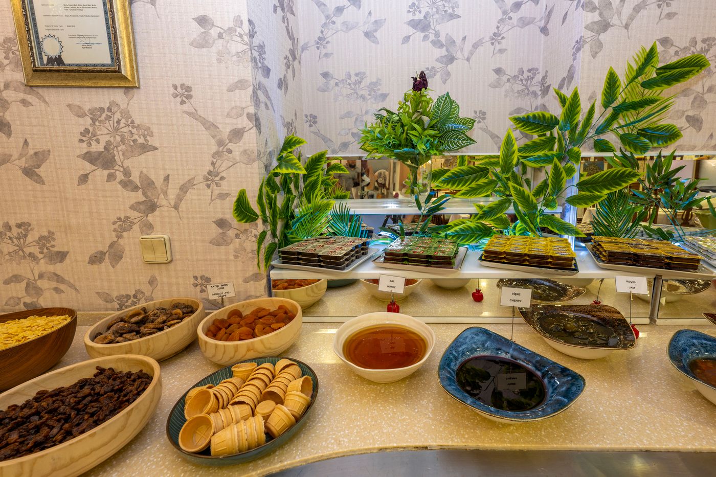 Grand-Anka-Restaurant-33