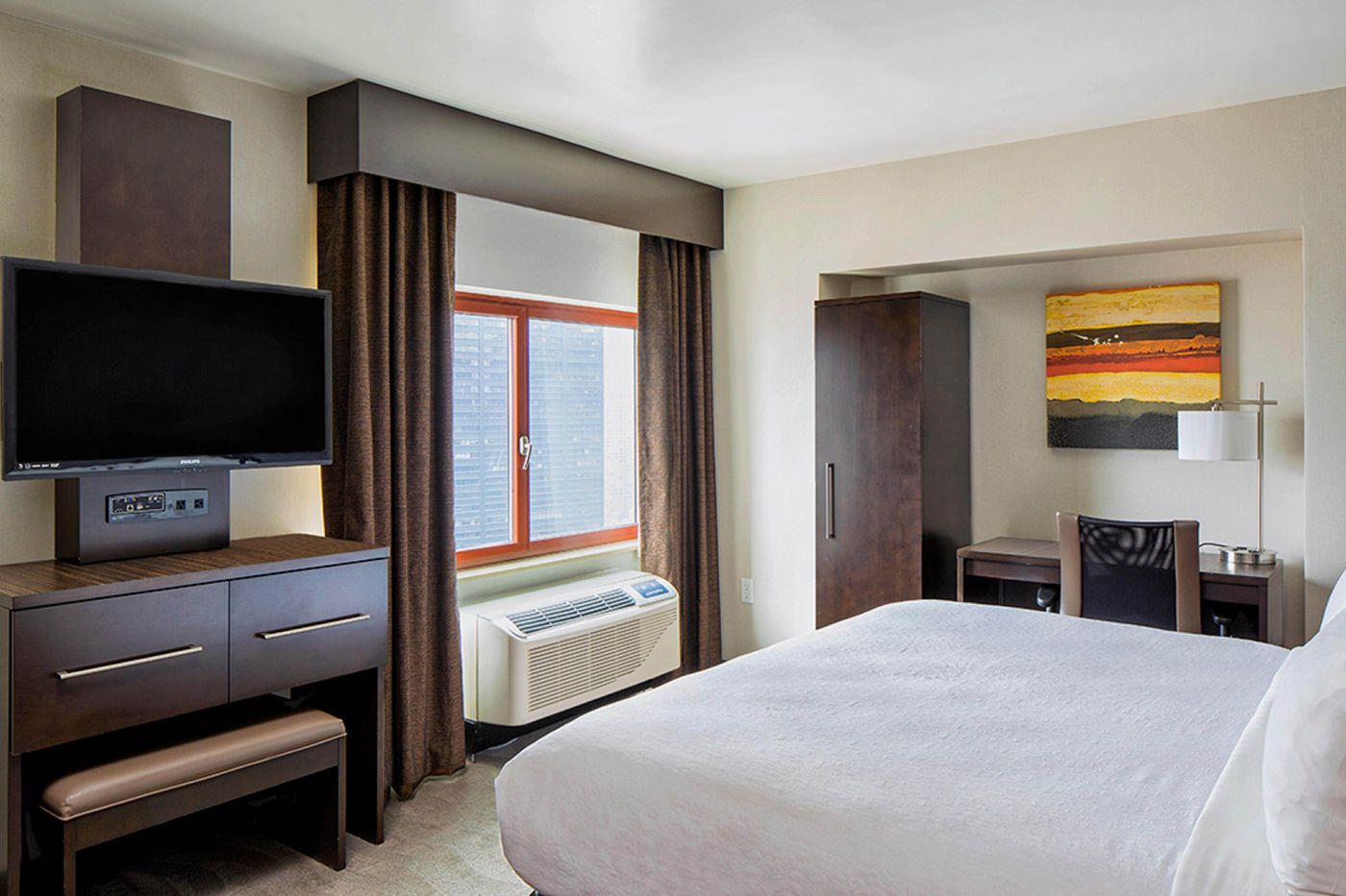 Holiday Inn Manhattan-Financial District 5