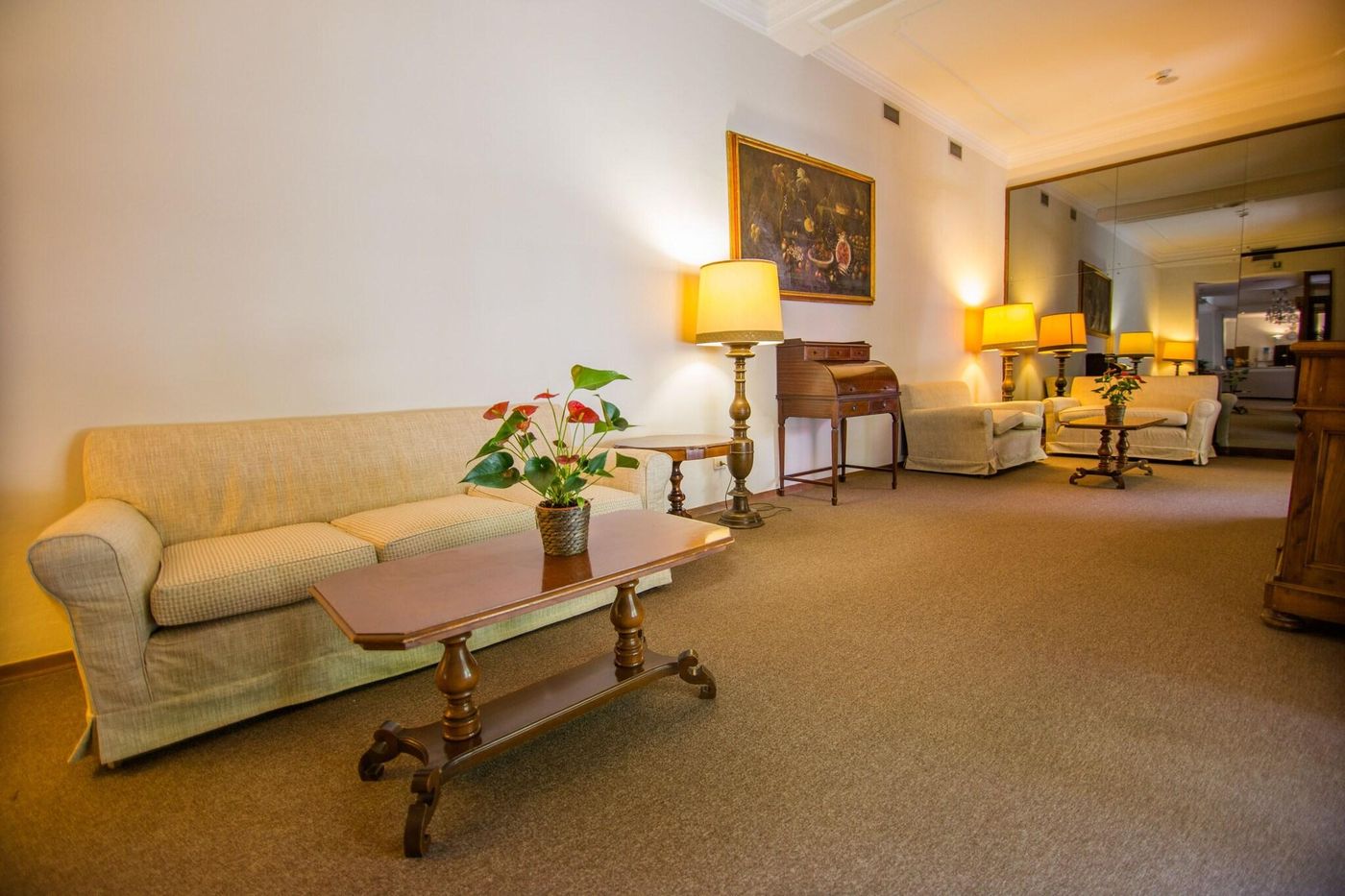 Hotel-Cappelli-Lobby-14