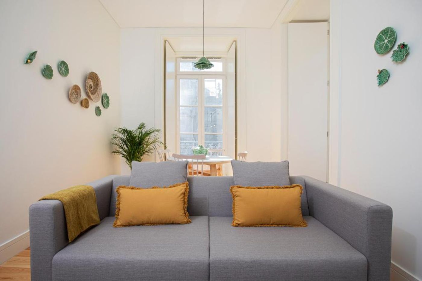 Montebelo-Lisbon-Downtown-Apartments-Room-3