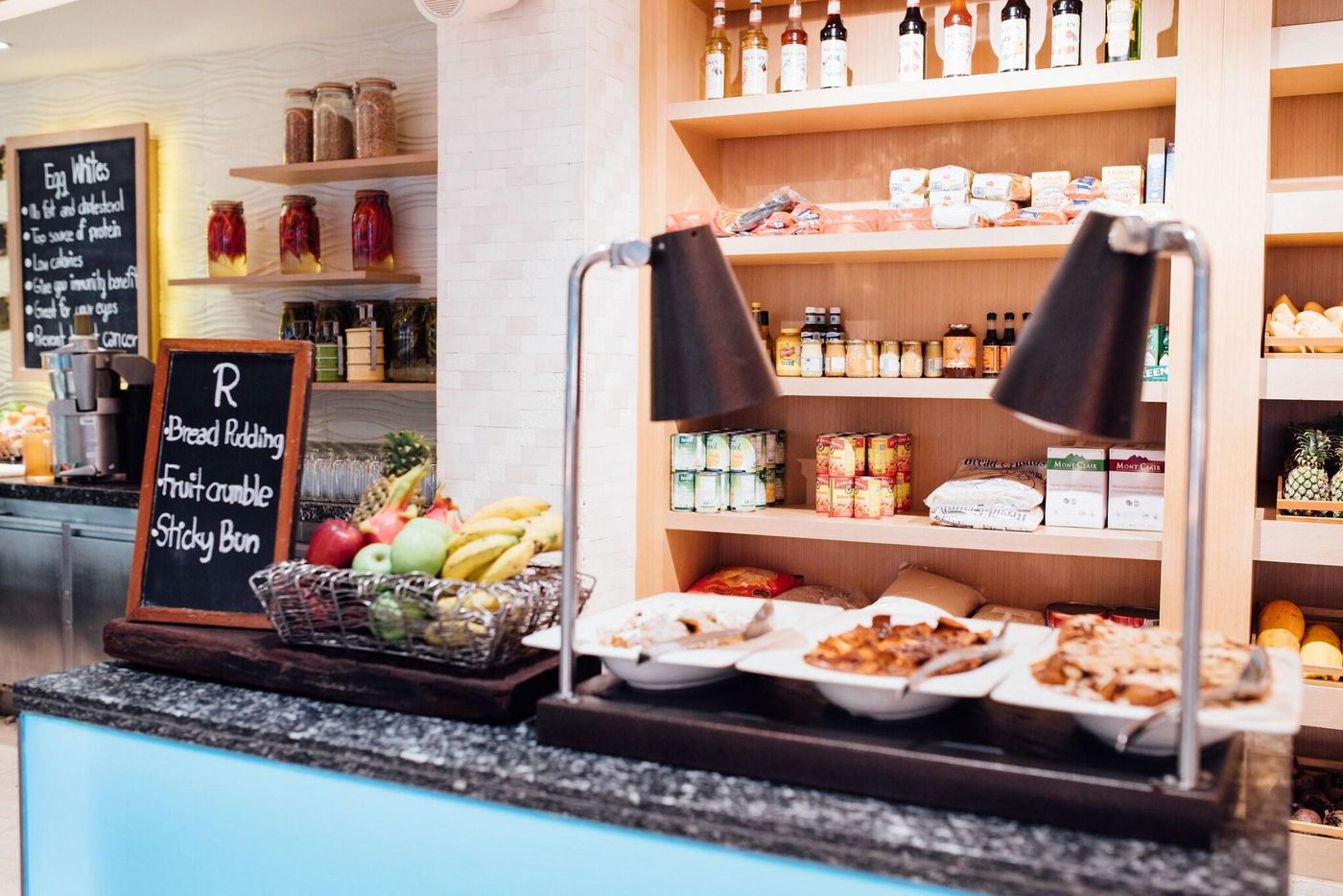 Renaissance-Phuket-Resort---Spa-Restaurant-65