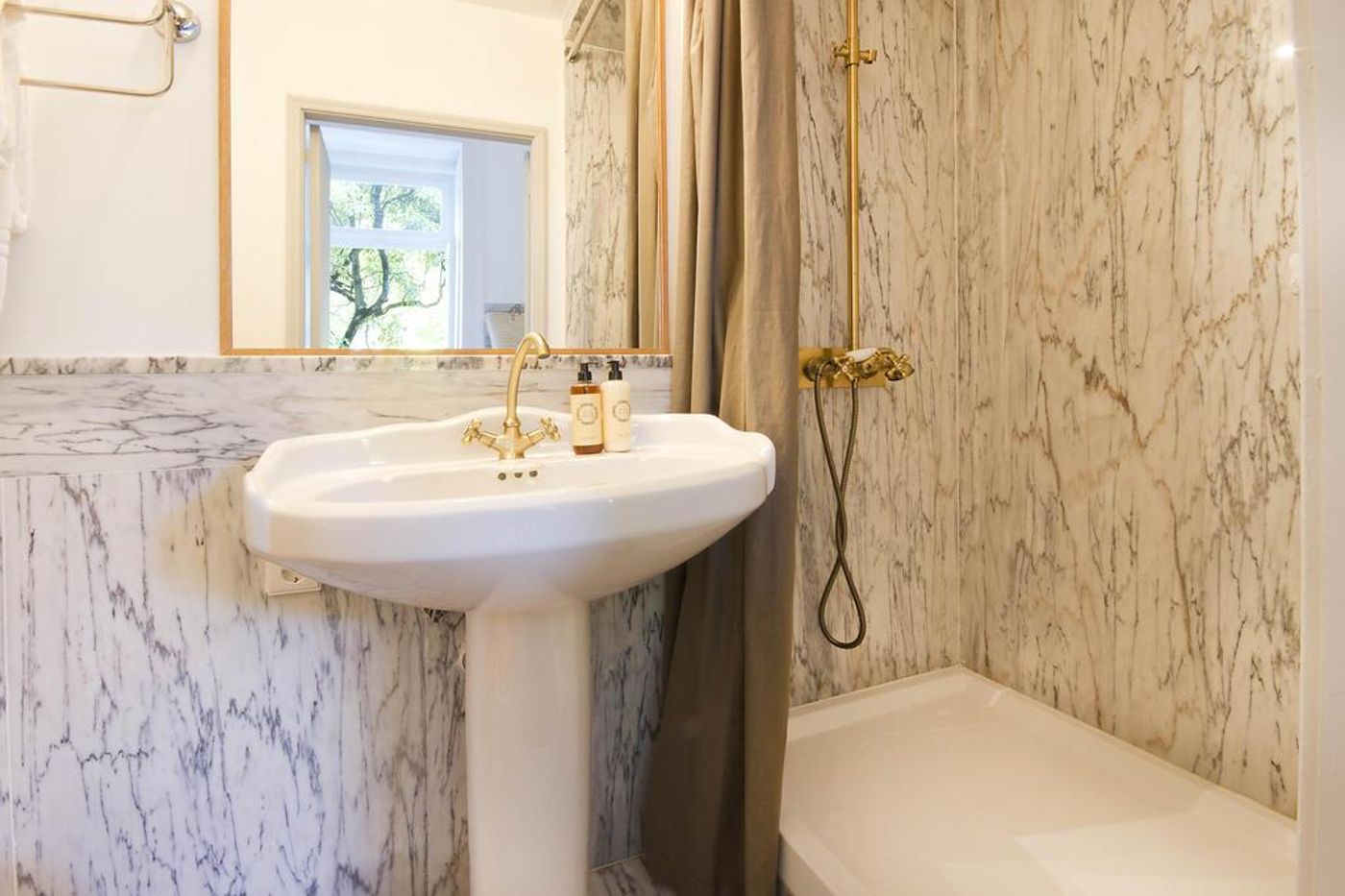 Casa-Oliver-Principe-Real-Room-49