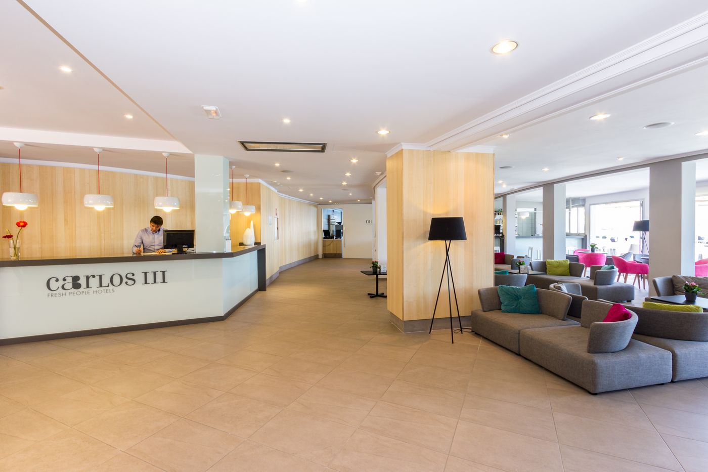 Artiem-Carlos-III-Lobby-35