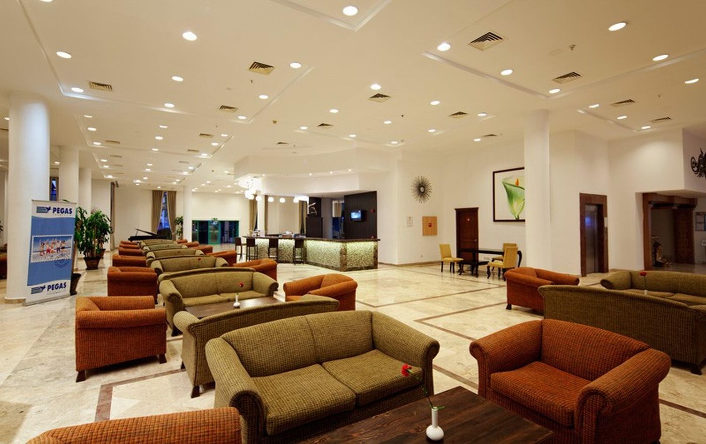 Swandor-Kemer-Resort-Lobby-34
