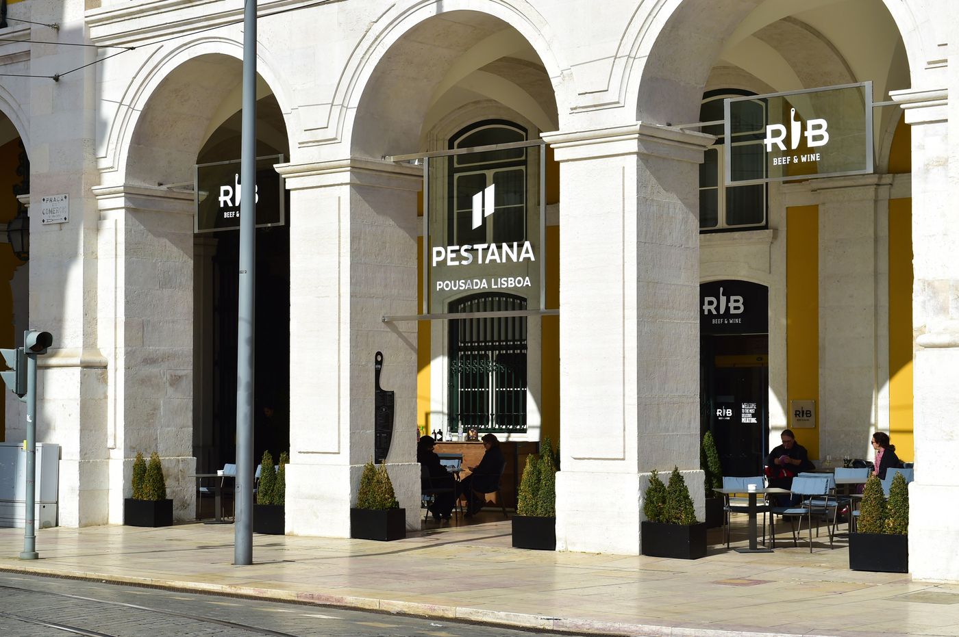 Pousada-De-Lisboa-Terrace-55