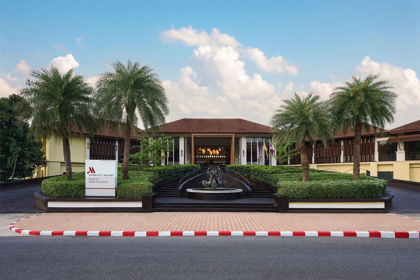 Phuket-Marriott-Resort---Spa--Merlin-Beach-General-view-19