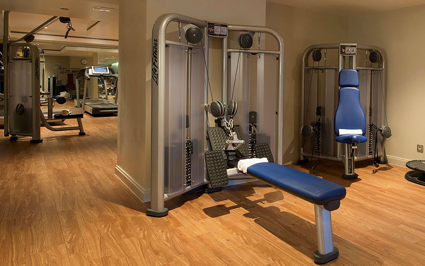 Waldorf-Astoria-Versailles---Trianon-Palace-Sports-and-Entertainment-93