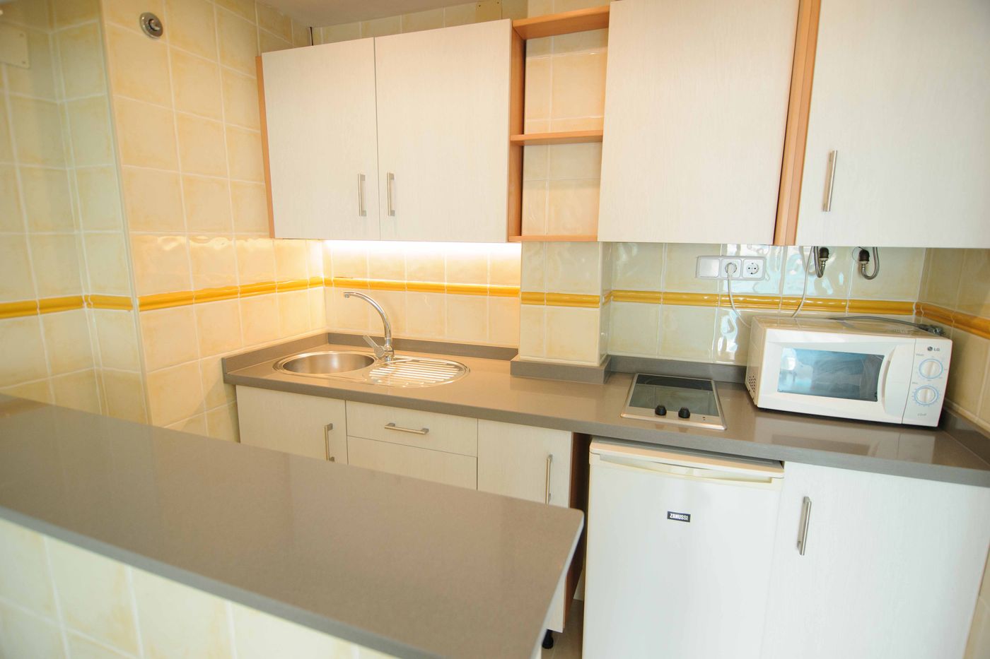 Poniente Playa Apartments