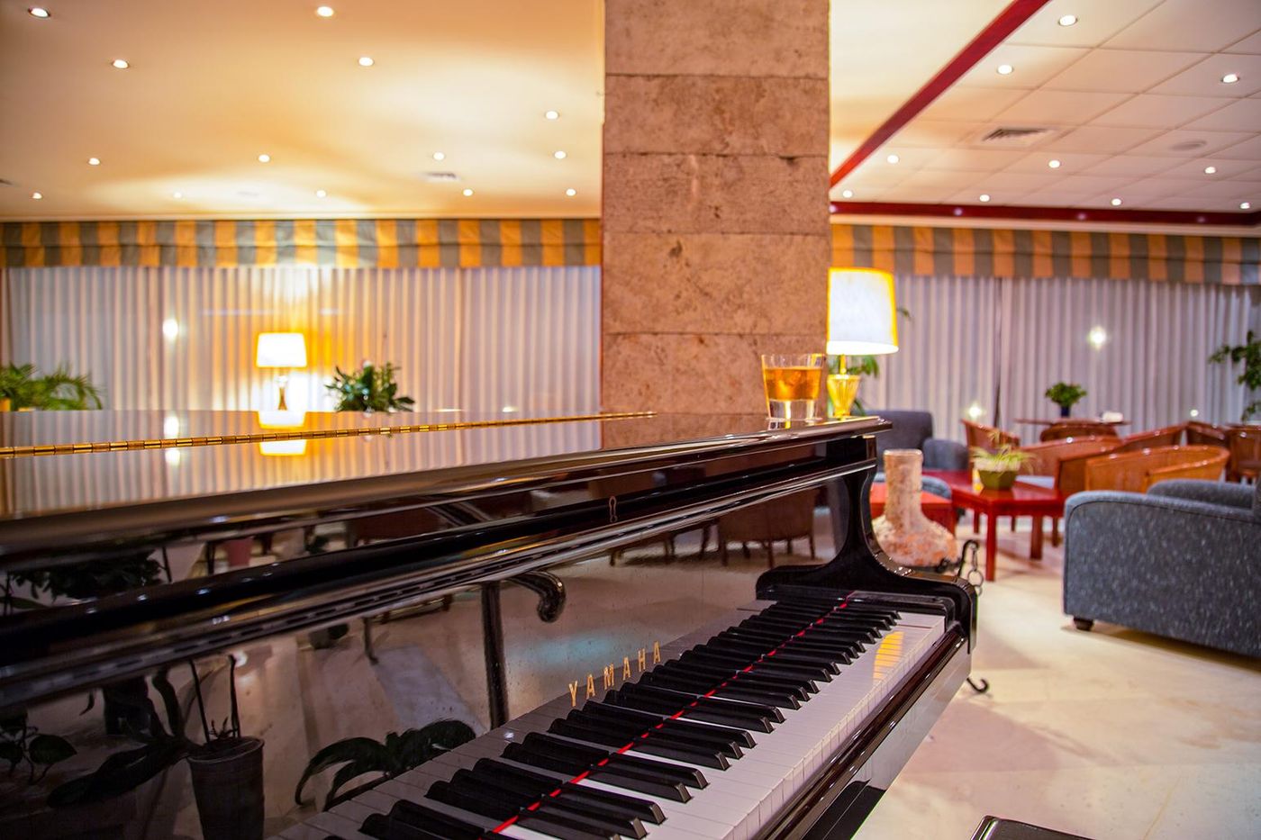 Mediterranean-Hotel-Lobby-50