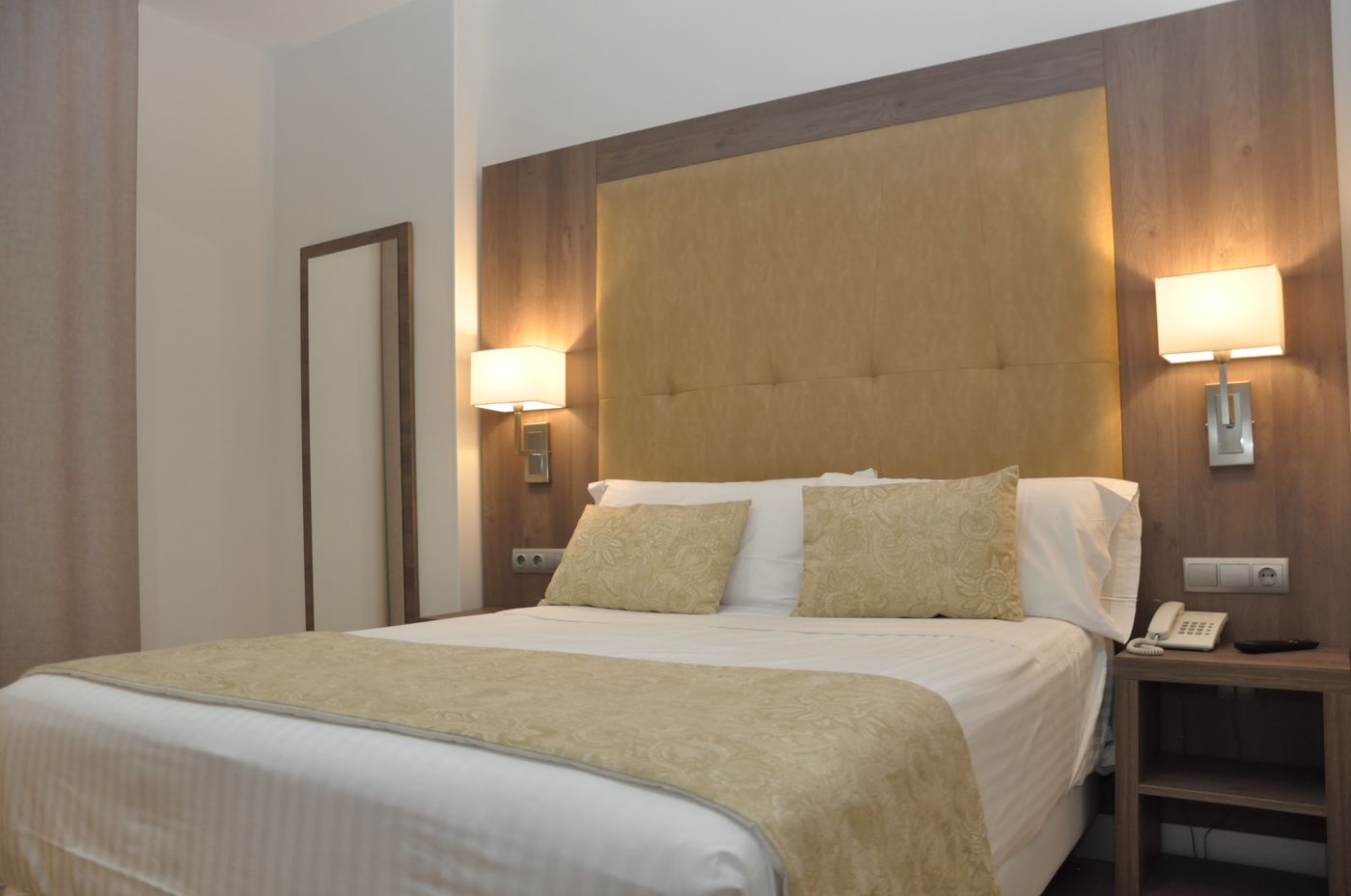 Selu-Spain-CORDOBA-Room-6