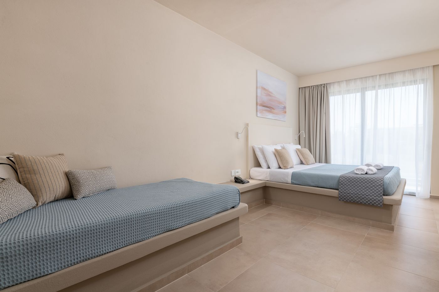 Olive-Garden-Room-18