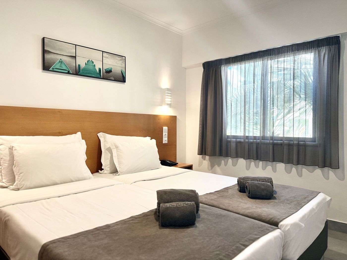 Bayside-Salgados-Room-9