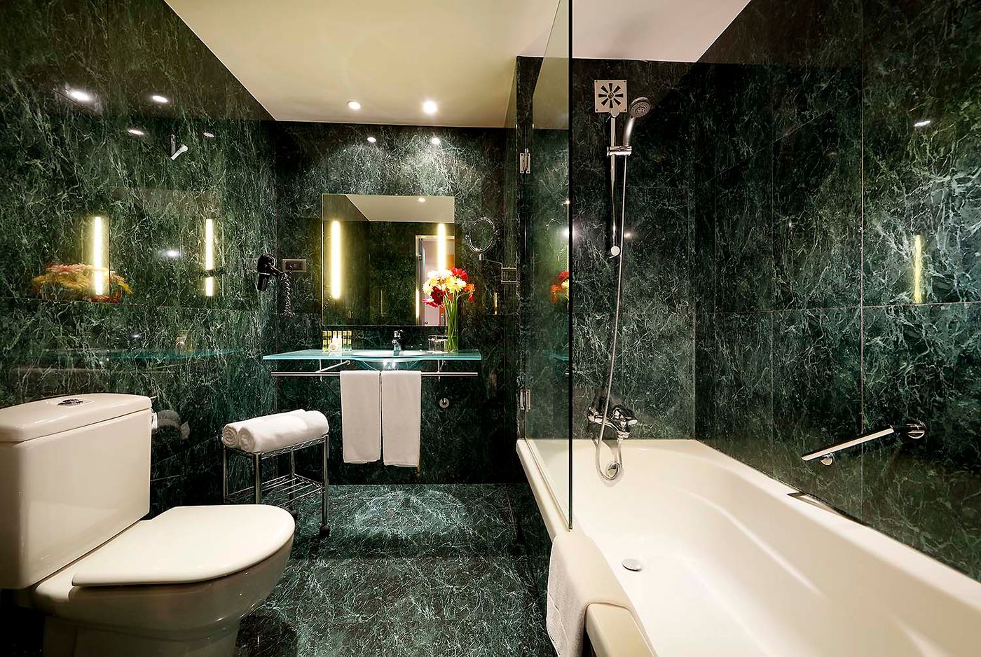 Eurostars-Lisboa-Parque-Hotel-Room-24