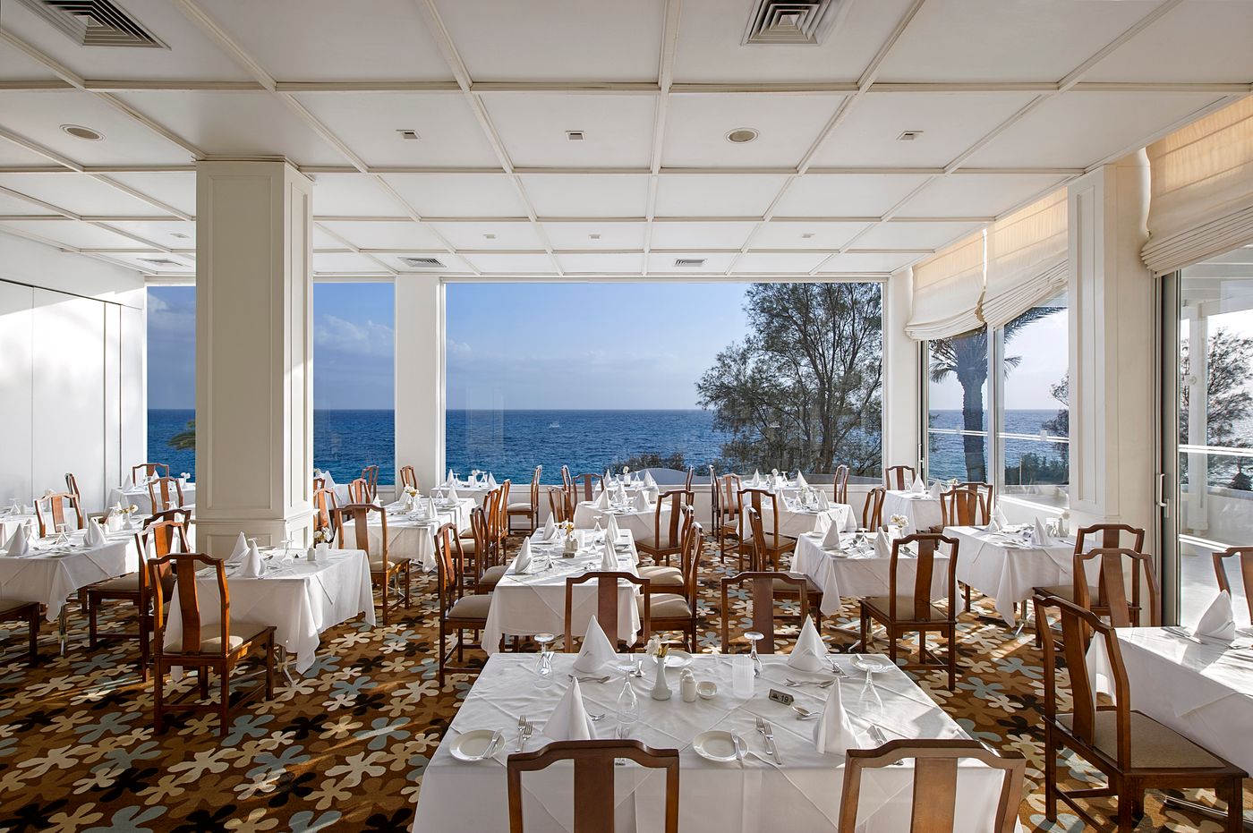 Grecian-Sands-Hotel-Restaurant-39