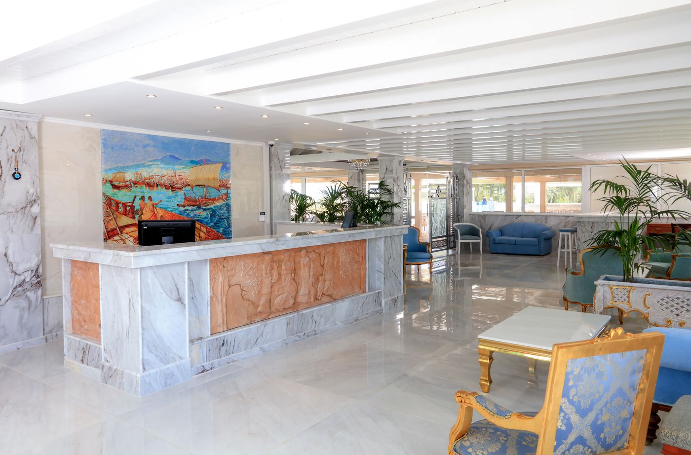 CavoMarina Beach Hotel 07