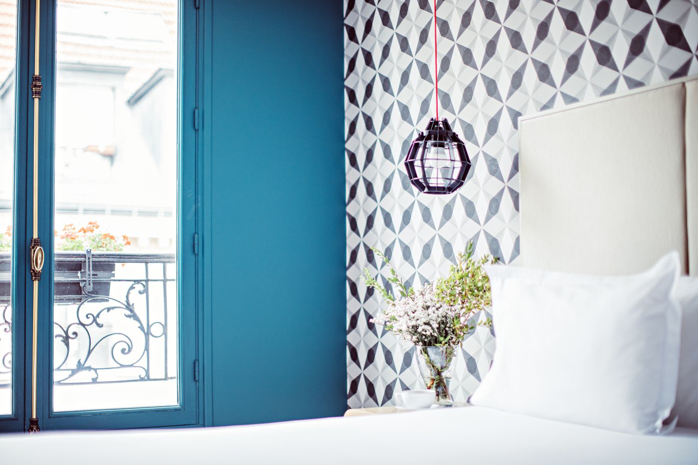 Monsieur-Cadet-Hotel---Spa-Room-14