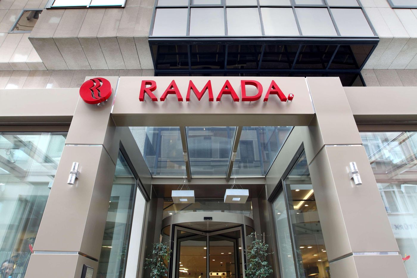 Ramada-Istanbul-Taksim-General-view-12