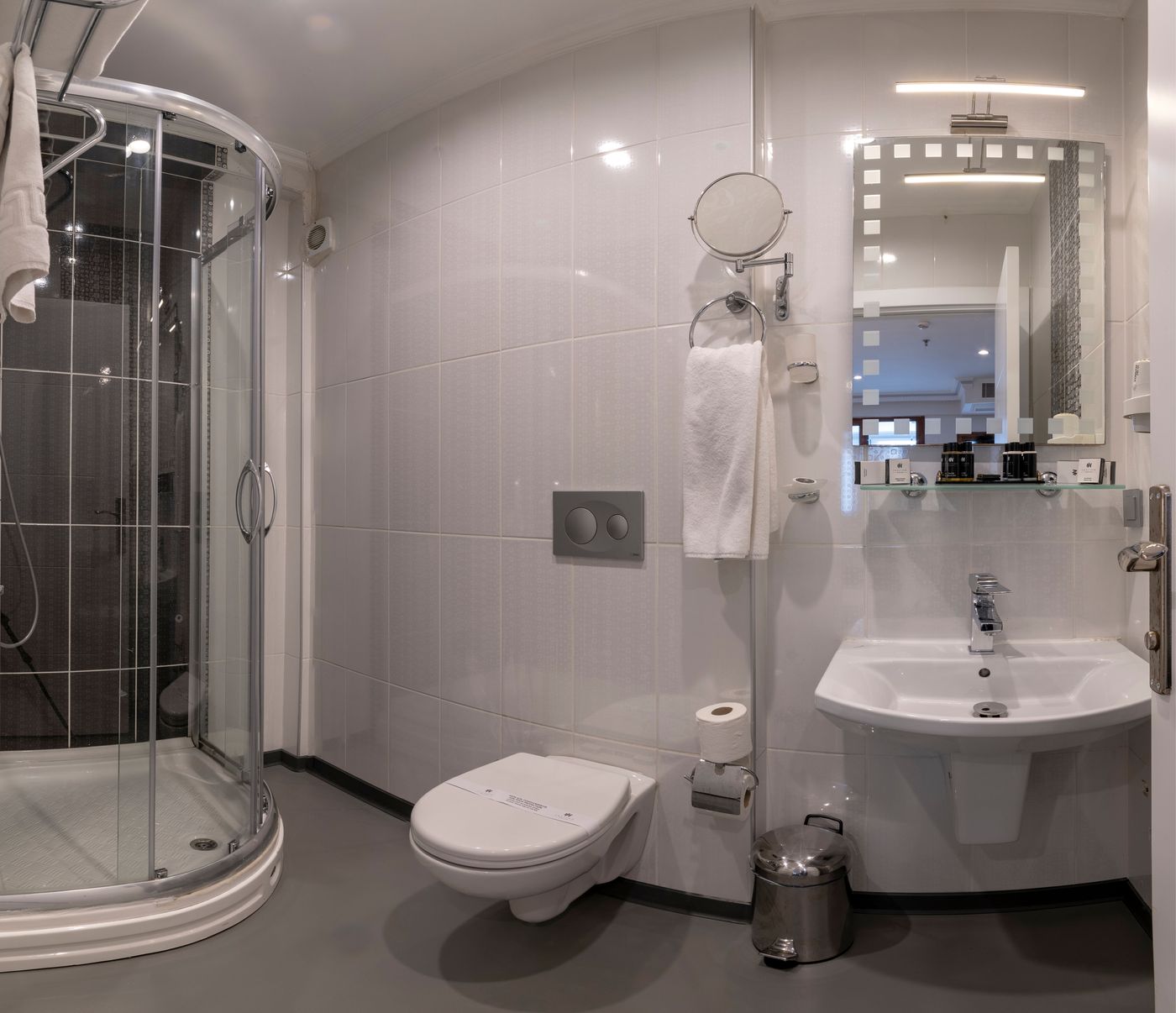 Skalion-Hotel---Spa-Room-60