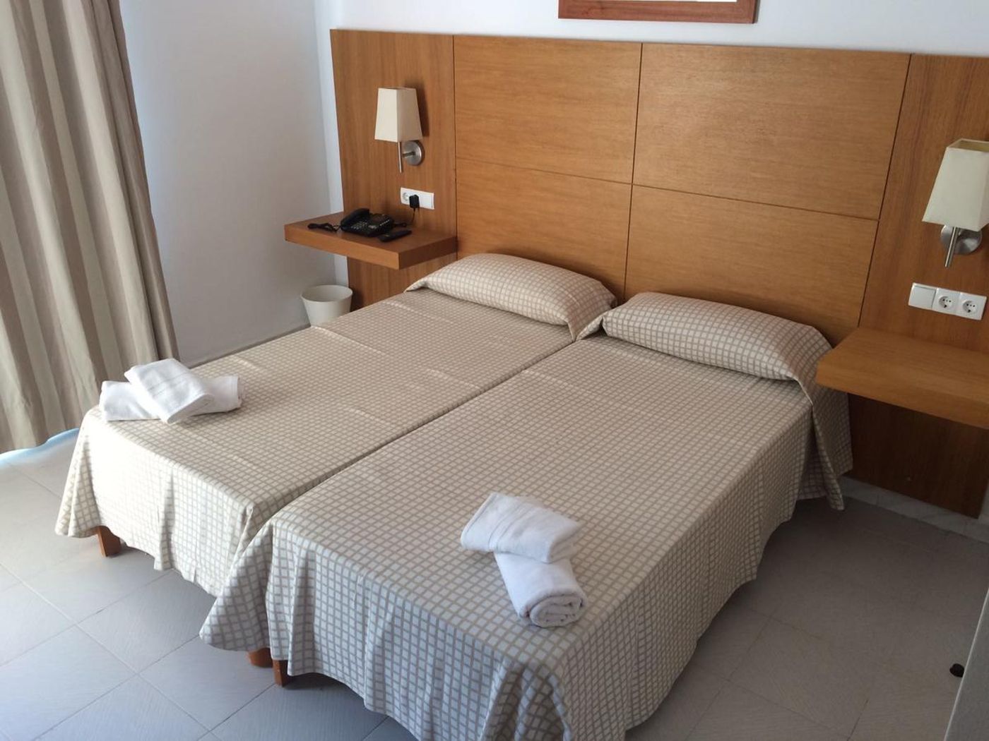 Elegance Playa Arenal