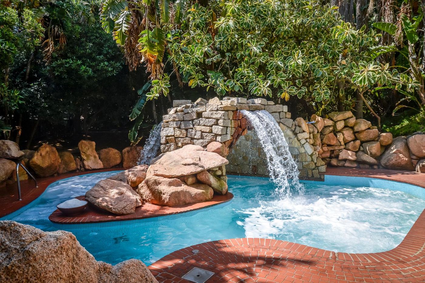 Forte-Village-Resort-Bouganville-Pool-3