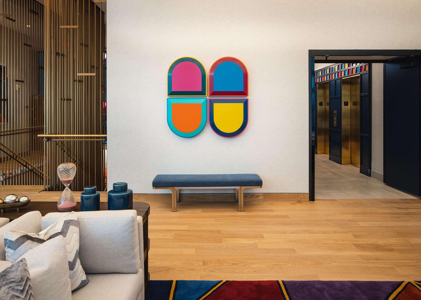 Motto-by-Hilton-New-York-City-Chelsea-Lobby-76