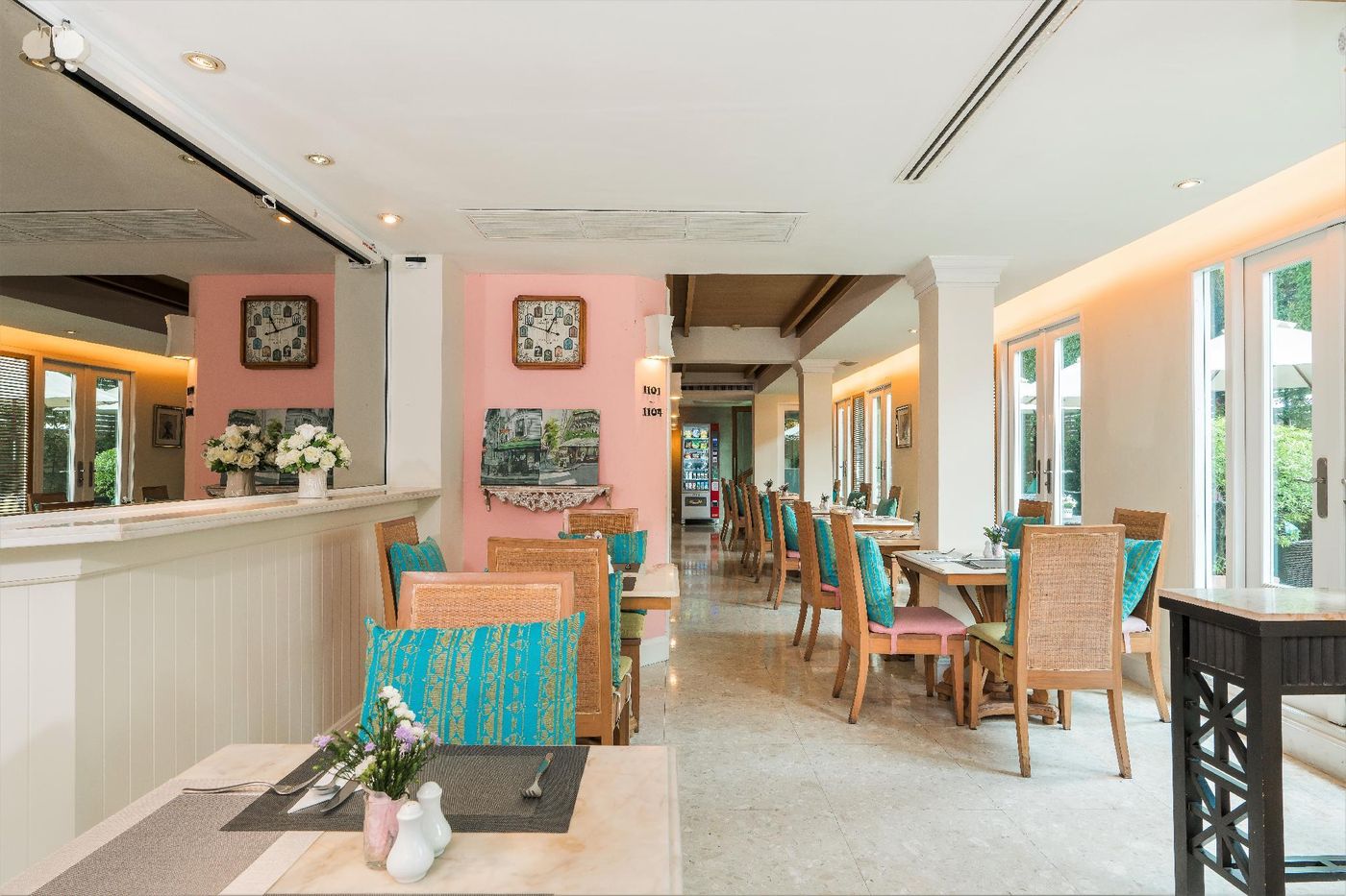 La-Petite-Salil-Sukhumvit-Thonglor-1-Restaurant-13