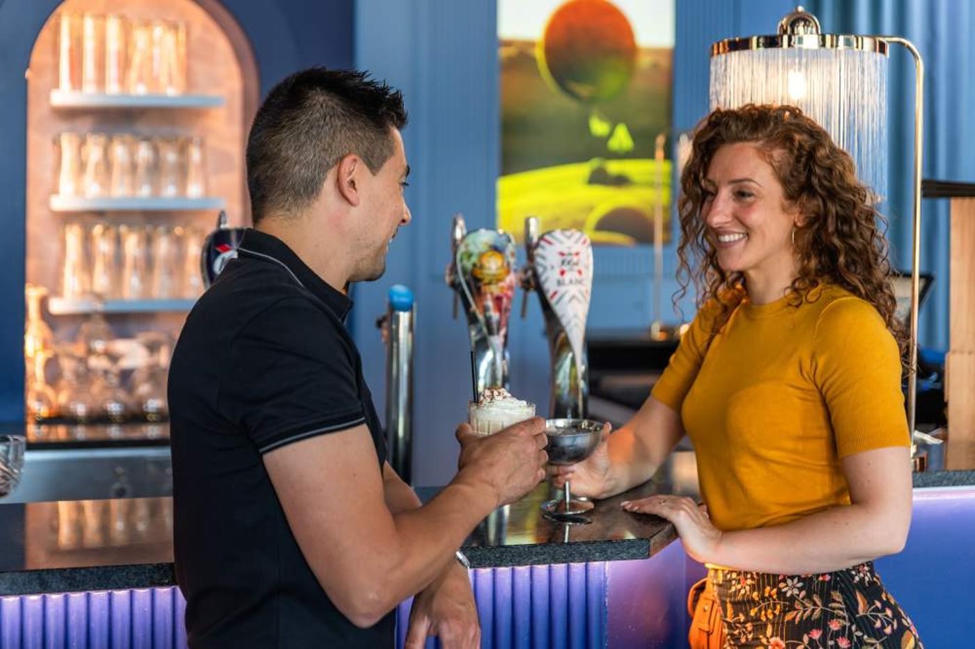 Grand-Magic-Hotel-Bar-12