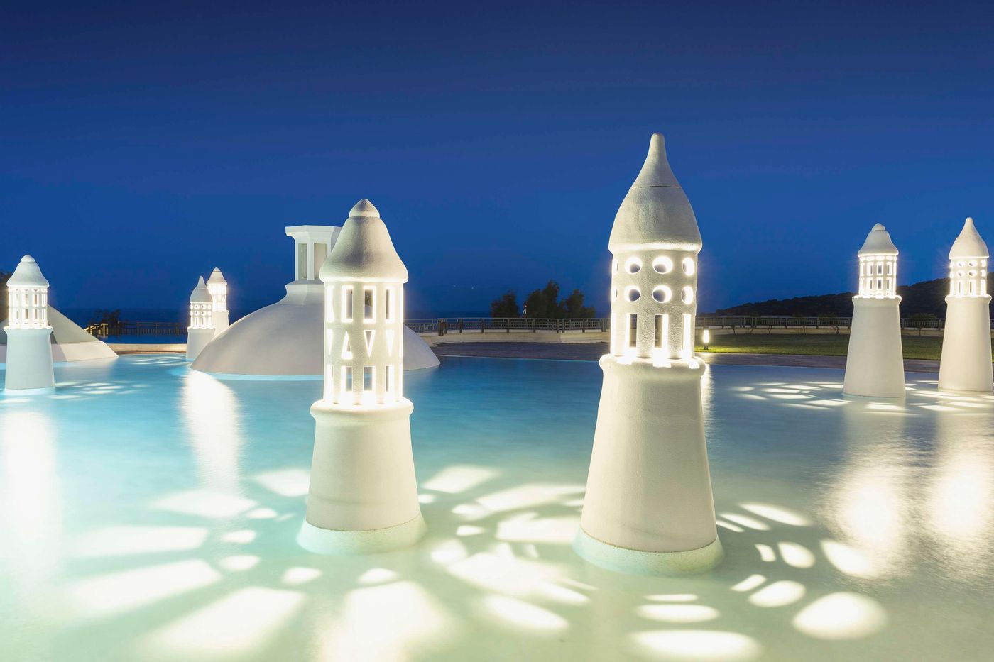 Kempinski-Barbaros-Bay-Bodrum-Pool-14