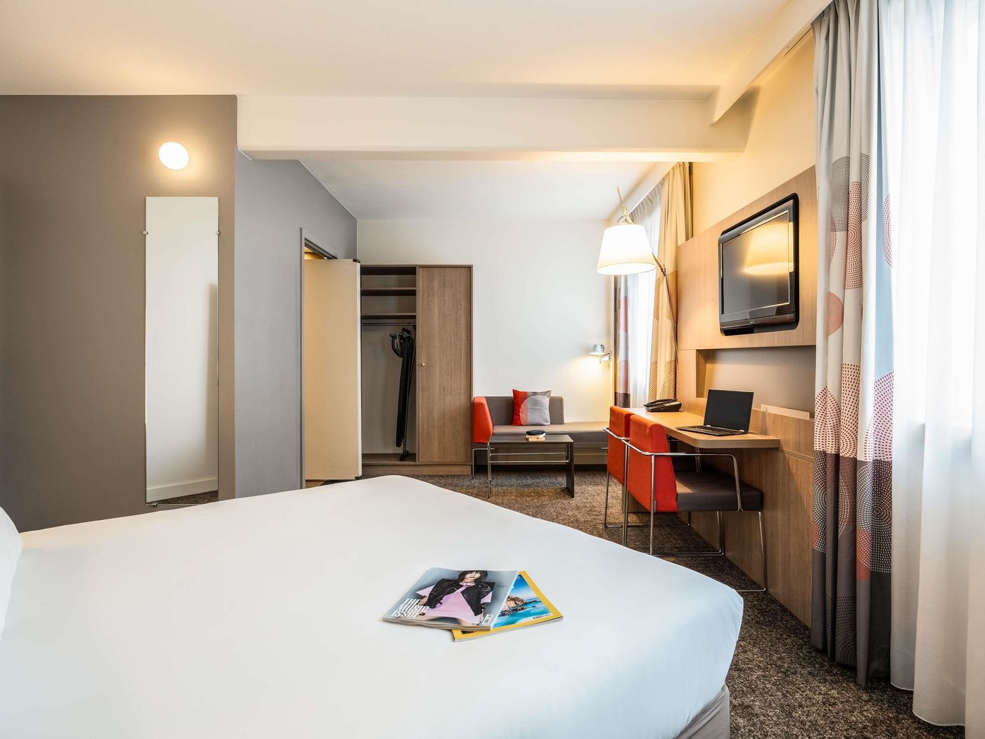 Novotel-Brussels-City-Centre-Room-8