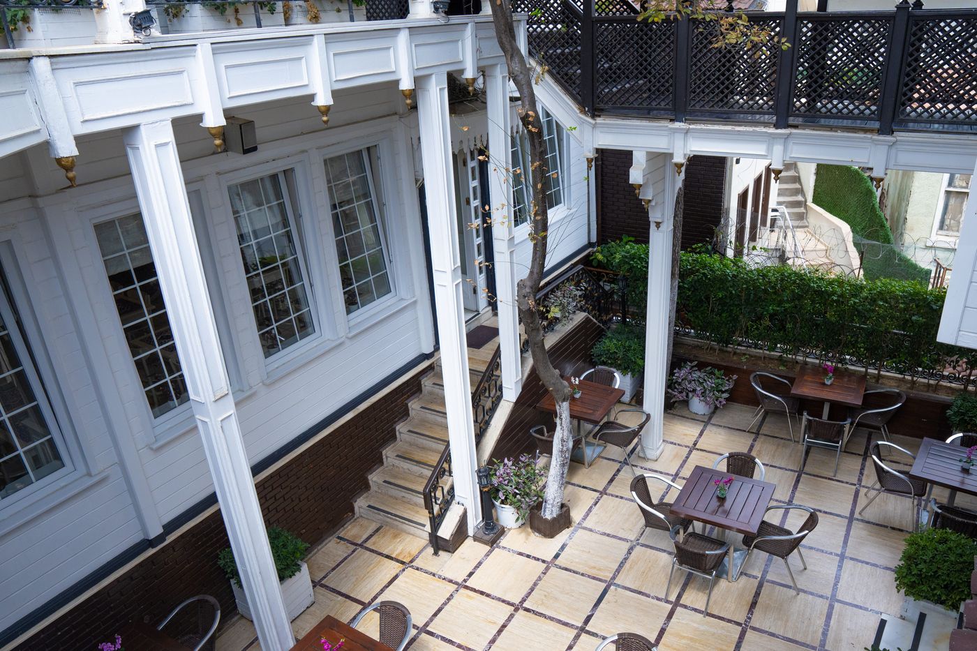 Avicenna-Hotel-Restaurant-72