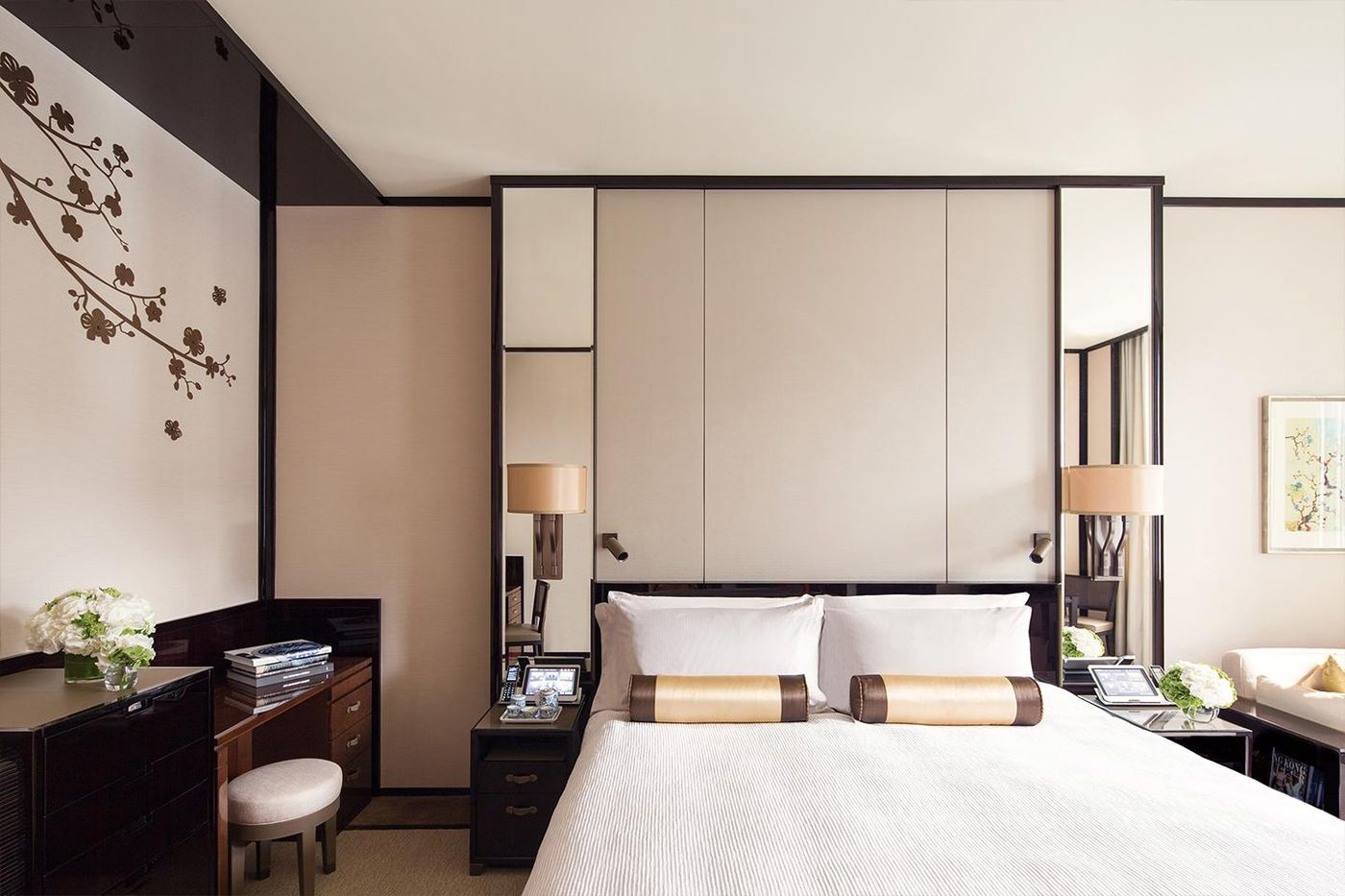 The-Peninsula-Hong-Kong-Room-24