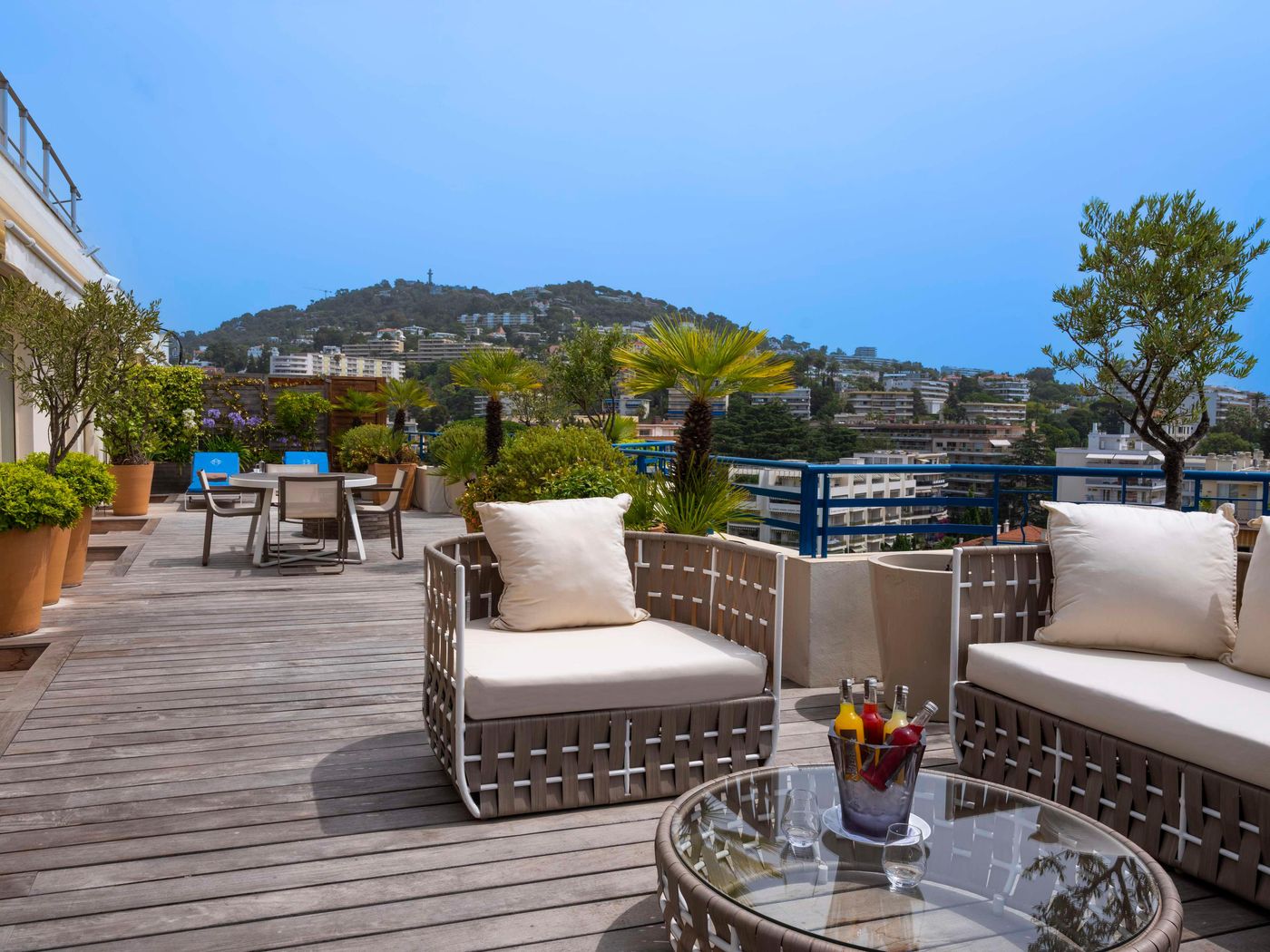 Hotel-Martinez-Cannes-Room-18