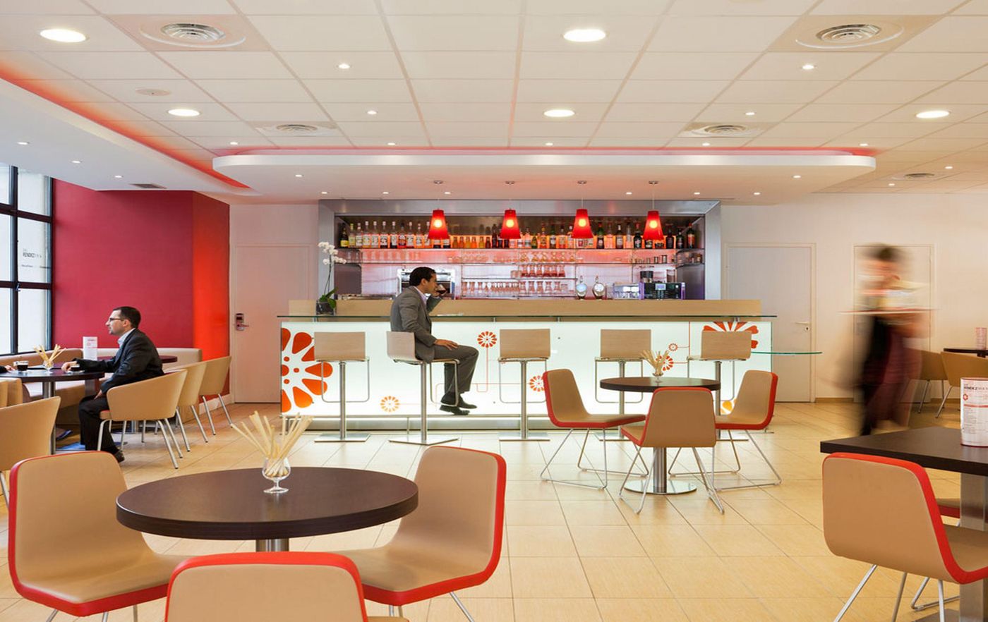 Ibis-Bastille-Opera-Bar-28