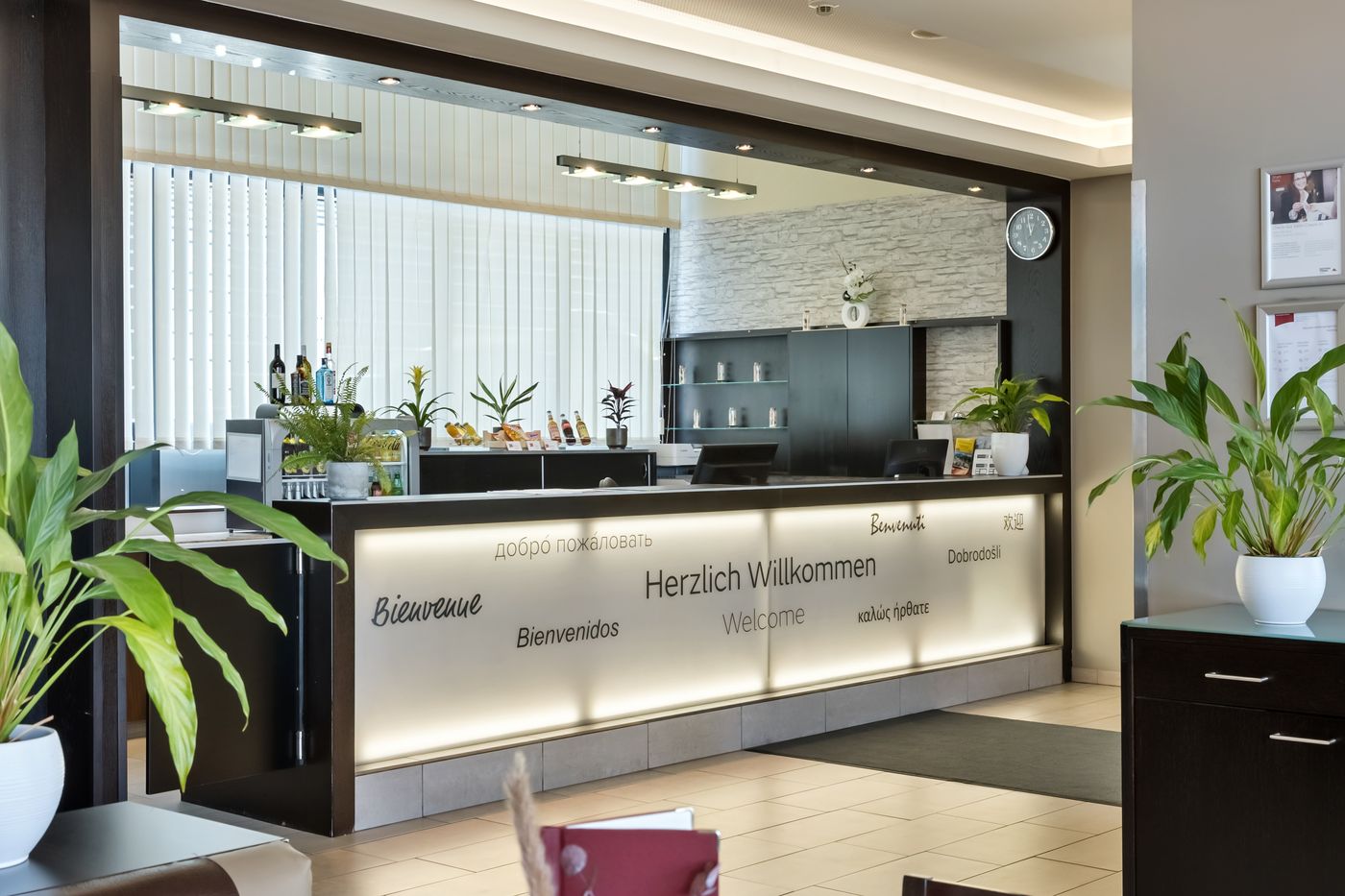 Austria Trend Hotel Salzburg Messe-Austria-SALZBURG-Lobby-9