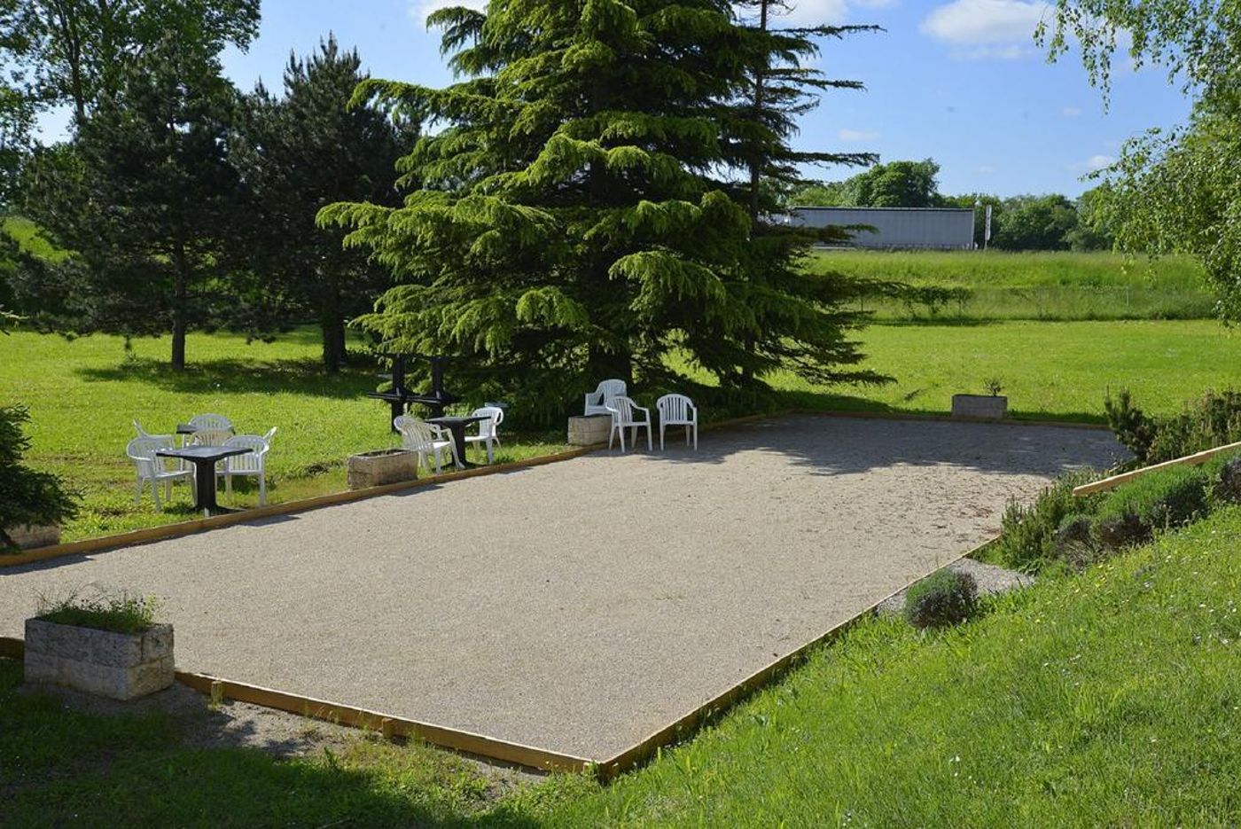 Logis Hôtel Lyon Est - Porte de l'Ain Rest. le Rel - France - Saint Maurice De Bey - General view - 7