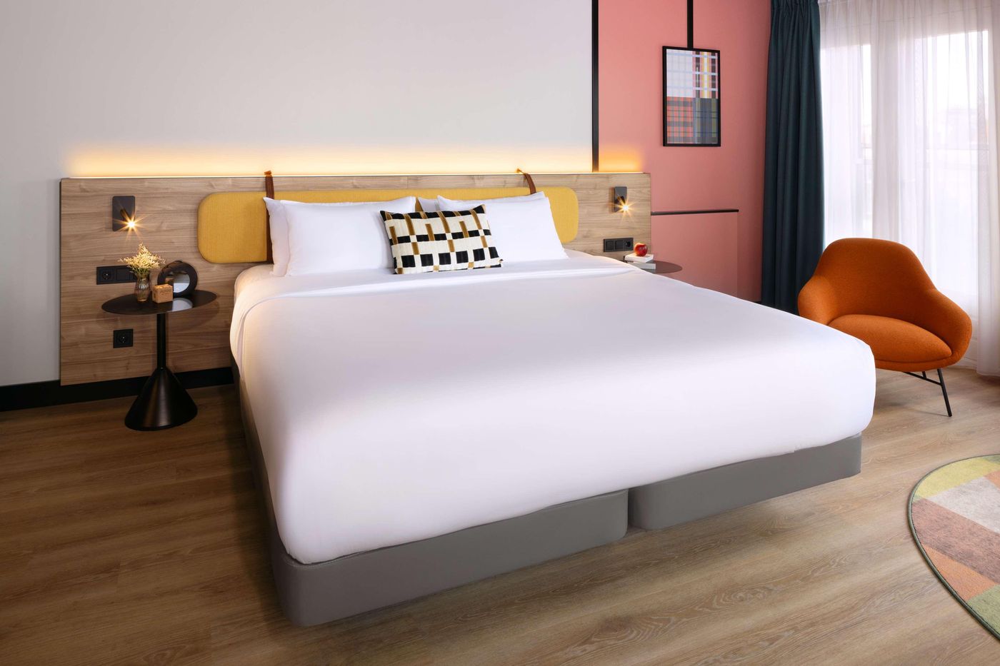 NH-Amsterdam-Museum-Quarter-Room-48