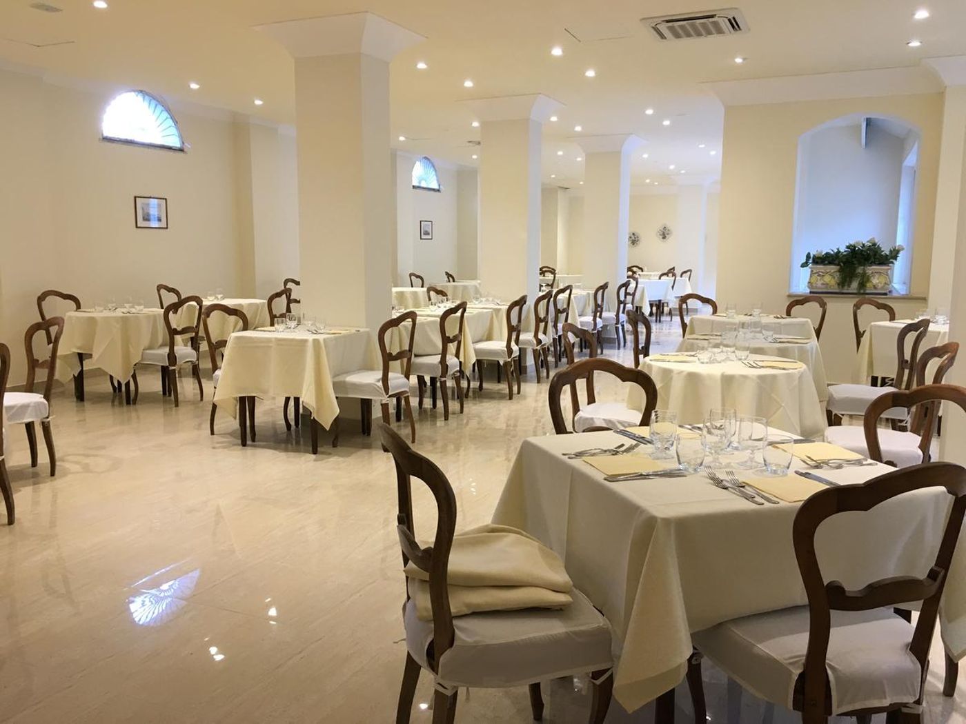 Terme-Elisabetta-Restaurant-21