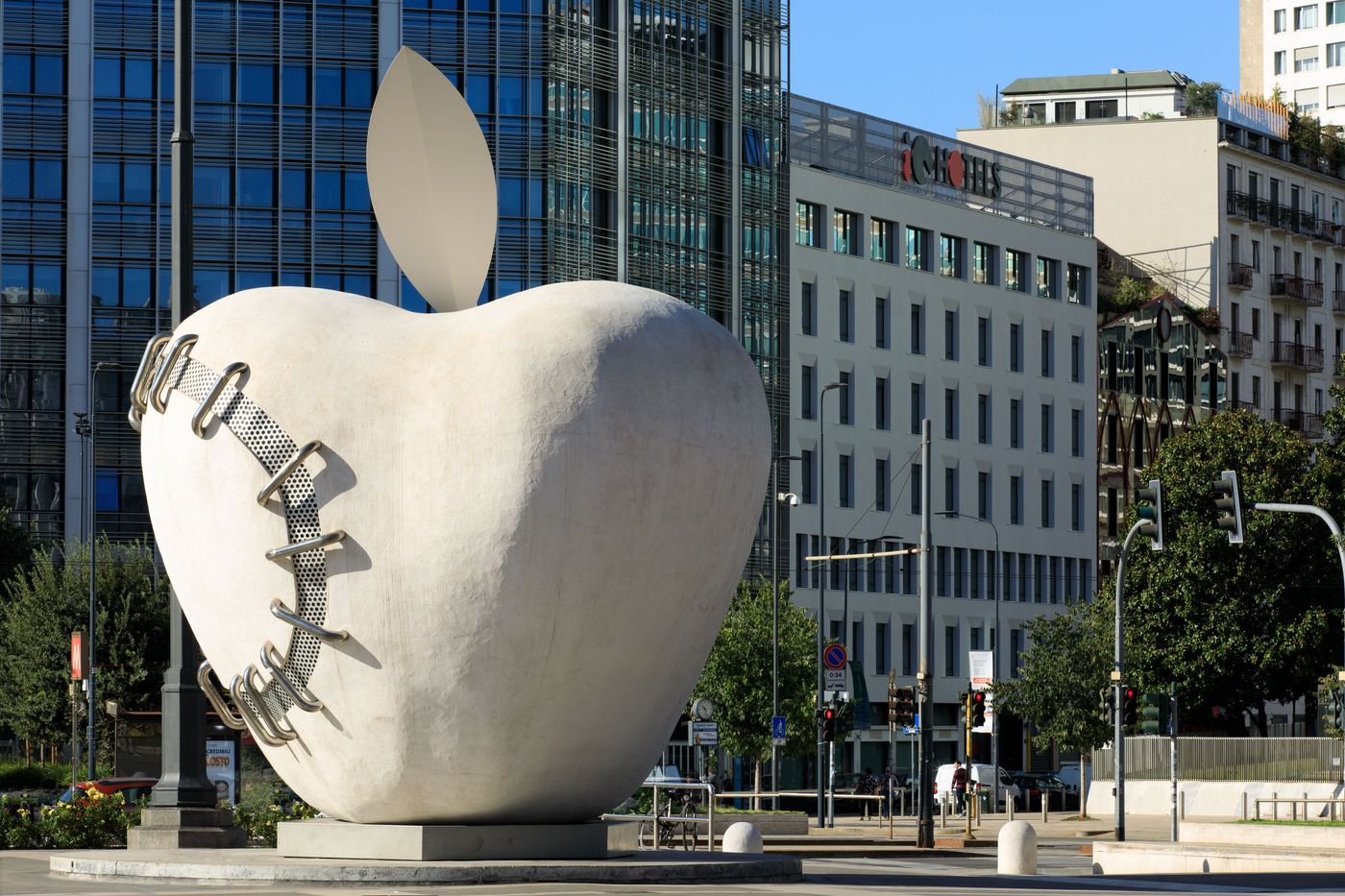 iQ-Hotel-Milano-General-view-49