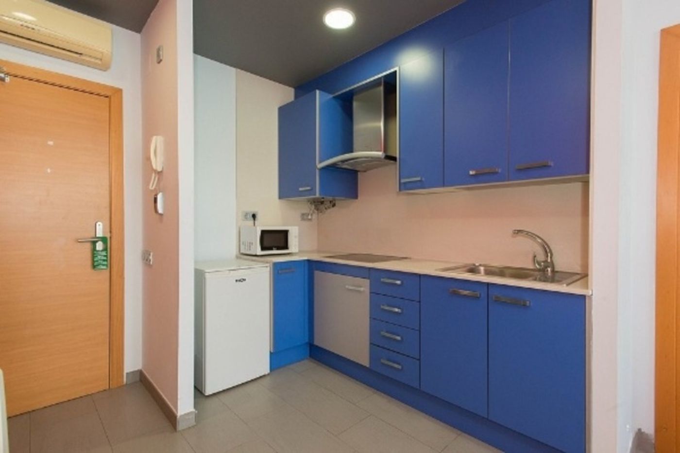 Four-Elements-Suites-Room-31