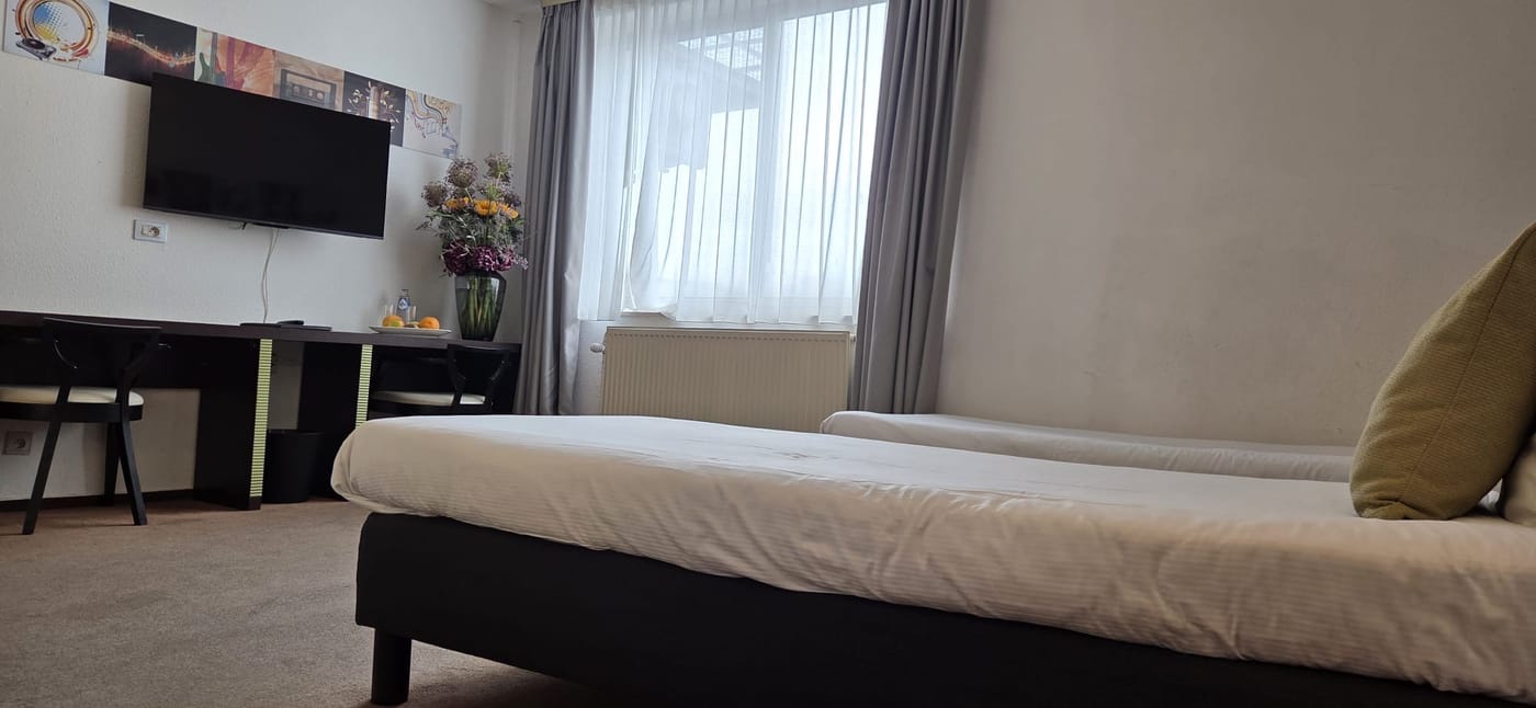 Floris-Arlequin-Grand-Place-Room-30