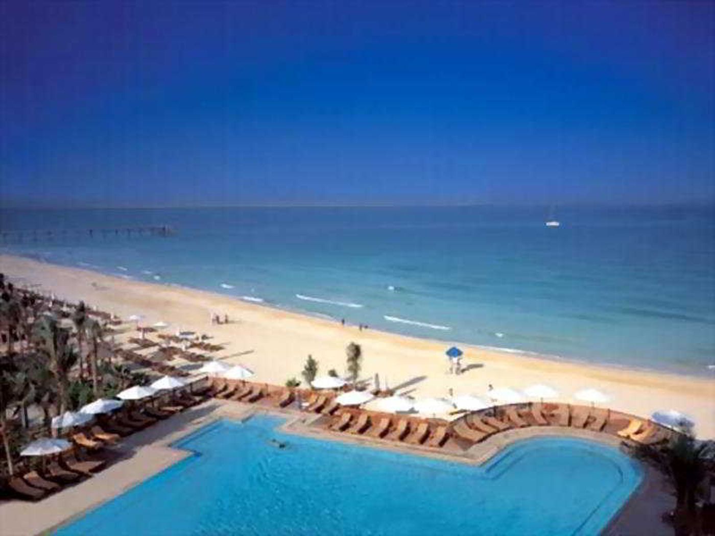 Jumeirah-Al-Qasr--Beach-69